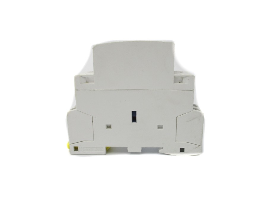 SCHNEIDER ELECTRIC A9C22722 230/240V 20A NSNP