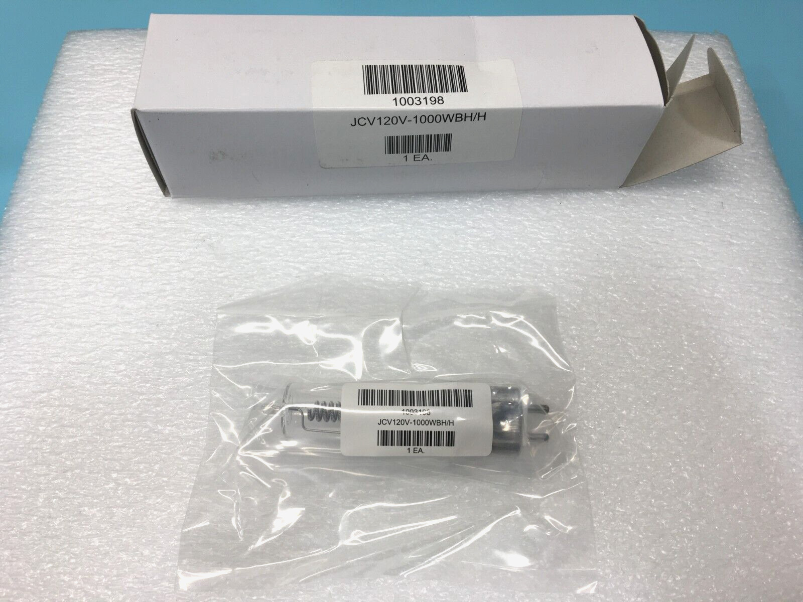 USHIO 1003198 JCV 120V-1000WBH/H Halogen Lamp, 118167