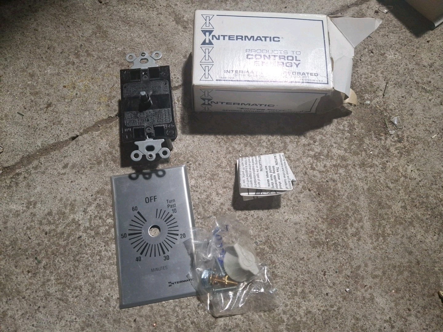 Intermatic 120-277VAC 50/60Hz SPDT 60 Min Max Spring Wound Timer FF60M