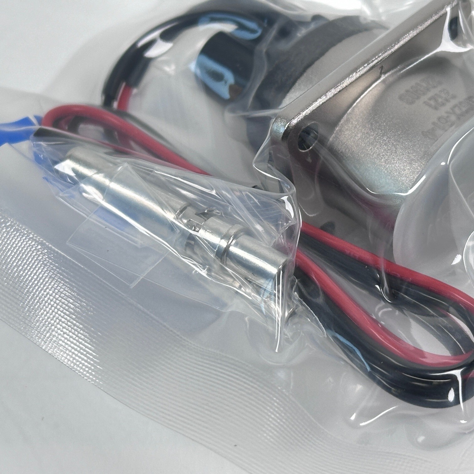 x1 Amphenol NEW PL082X-61-4 Heavy Duty Power Connectors 4.0MM 2 WAY RCPT 4MM2