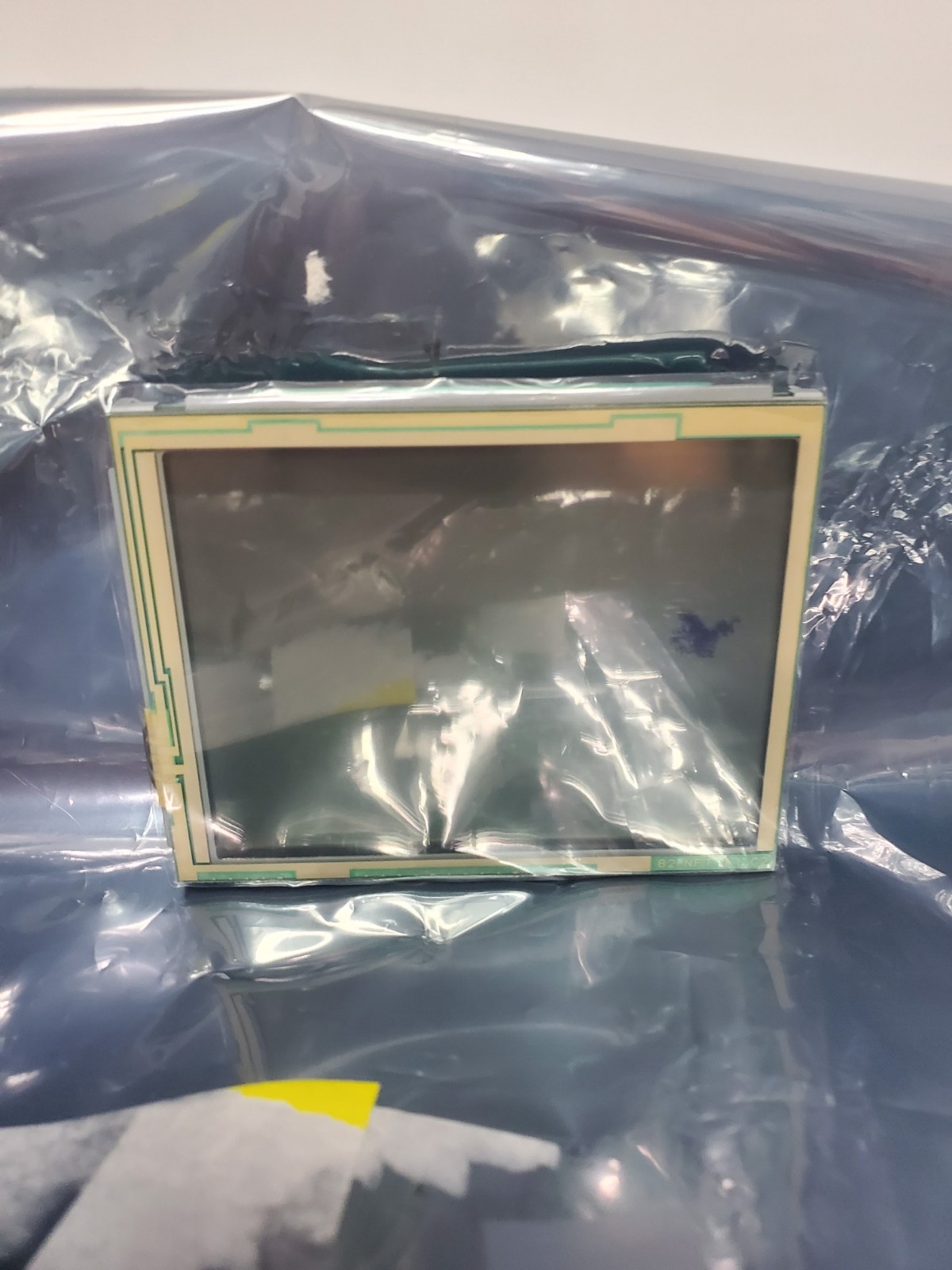 Microtips MTG-F32240HFWHSEB-03 5.7″ 320×240 FSTN LCD Module PCB