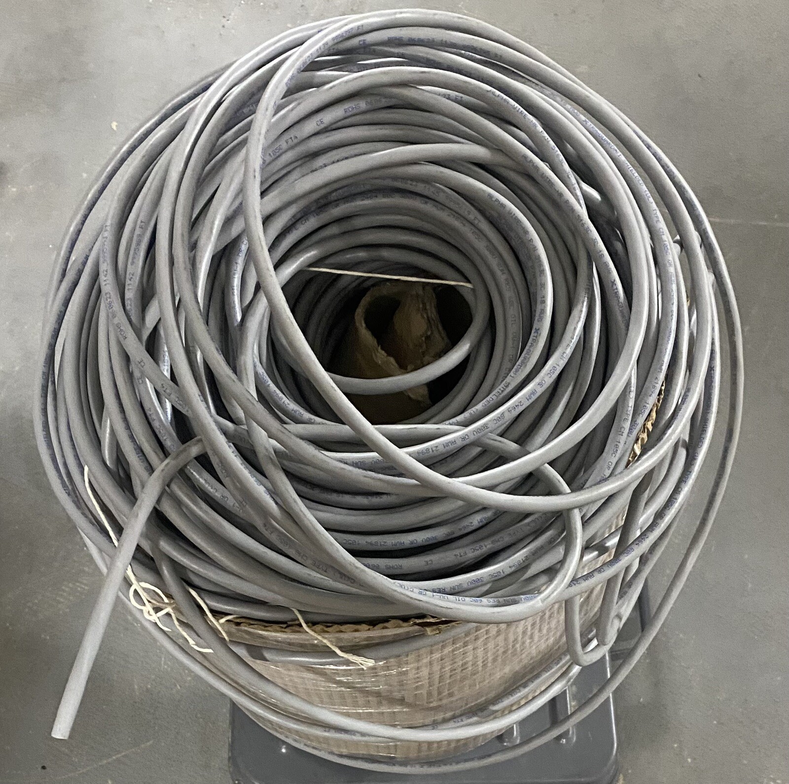 Alpha Wire 5163C SL005 Xtra Guard® 1 Shielded 3 Conductor 18 AWG 1000ft