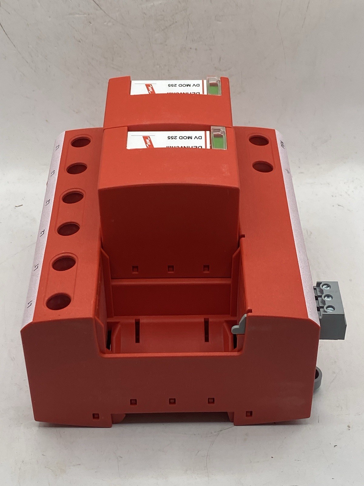 Dehn expansion valve DV M TNC 255 FM 951 305 230/400V combination arrester