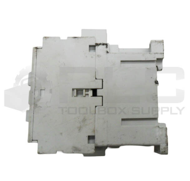 ALLEN BRADLEY 100-C23E*10 /C CONTACTOR 600VAC 30A