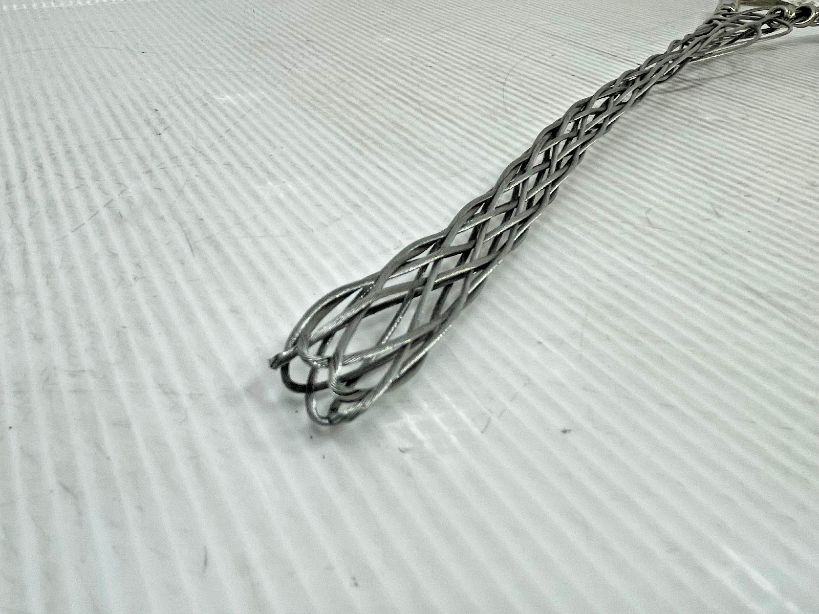 Remke 7304-007R Bus Drop Grip, Single Eye, Wide Range, Cable Range .96 – 1.25