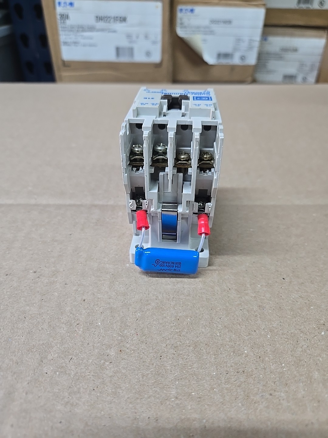 Cutler Hammer D15CR31 Relay 110/120 VAC Coil