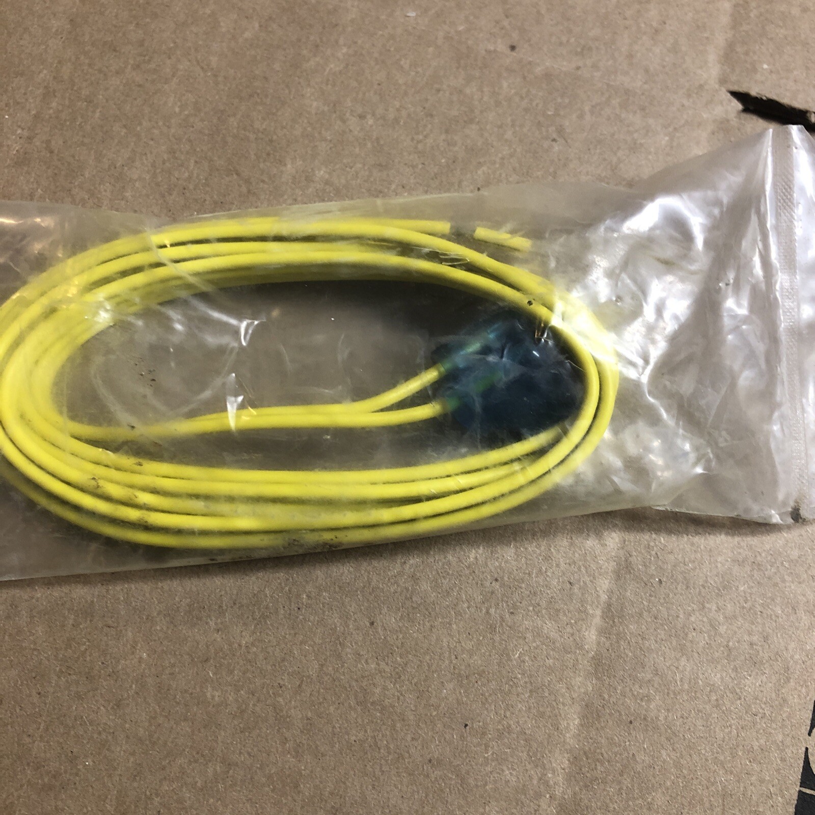 AWM2468E 56357VW-1 300V 18AWG TAHSING CSA AWM