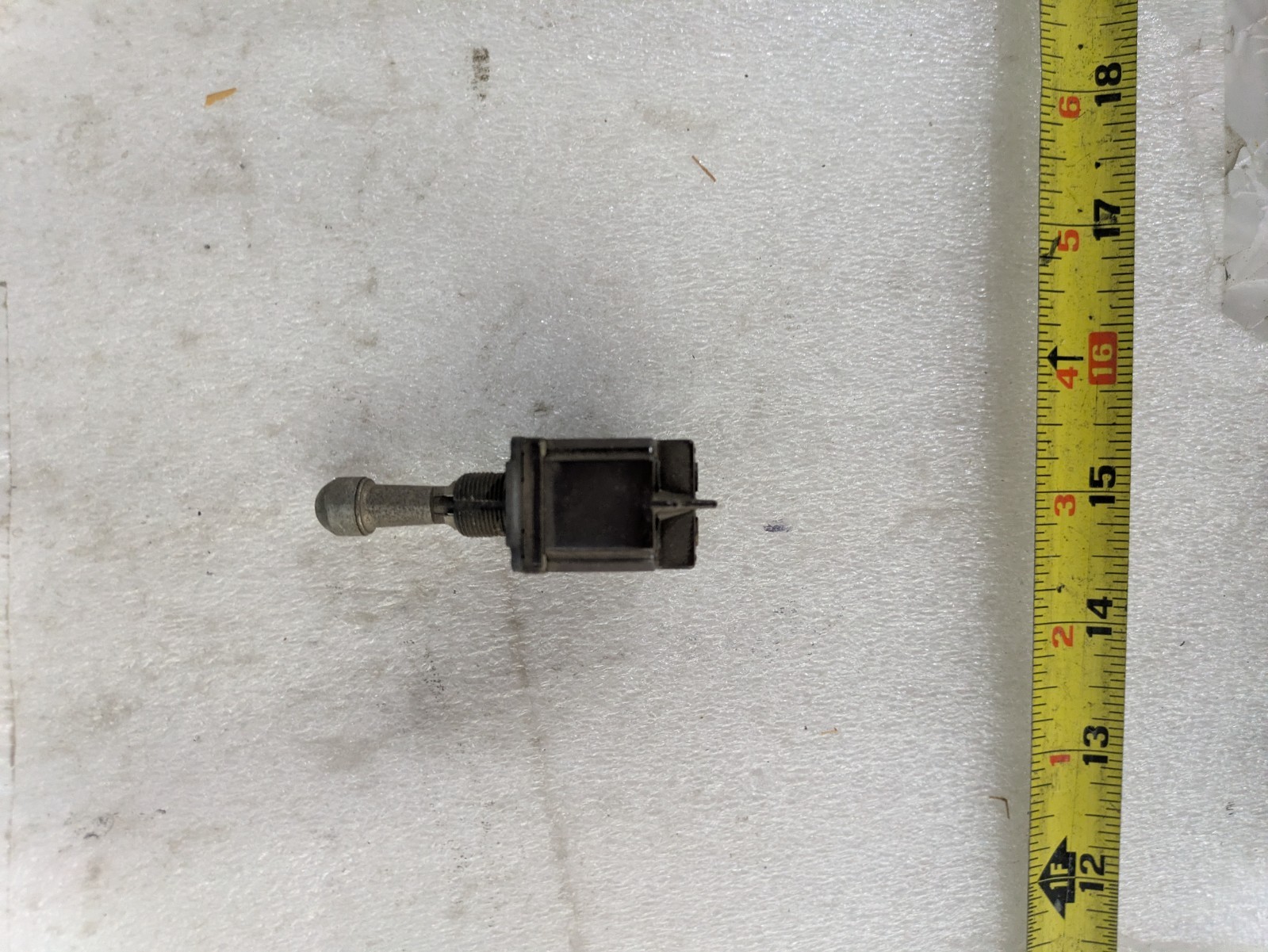 Honeywell 8504K14 MS24659-27N Toggle Switch ON-OFF-ON 2TL1-7N Mil Spec Aircraft