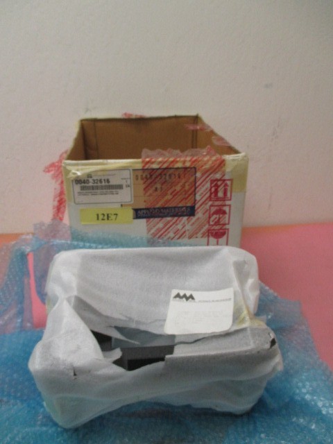 AMAT 0040-32616 Brace, Magnetron Leveling, Giga-Fill