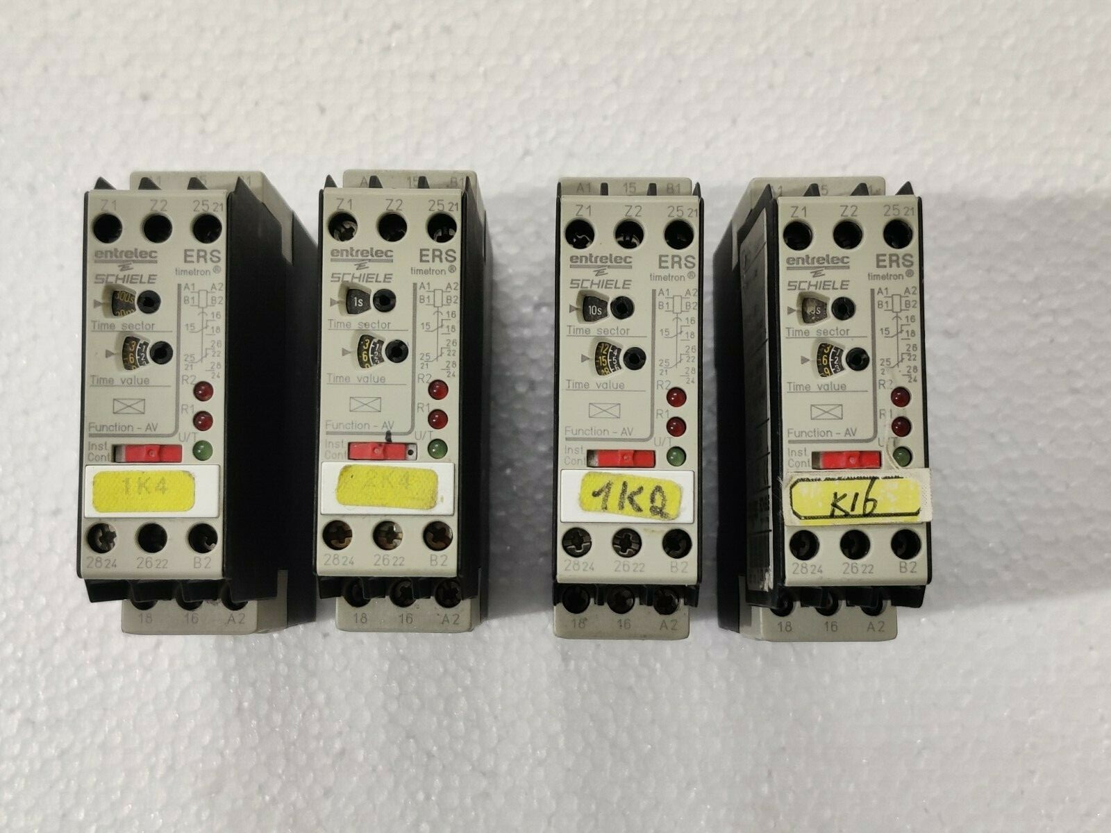 4 Qty Of Entrelec Schiele ERS Timetron 2.430.103.02 ON delay timer