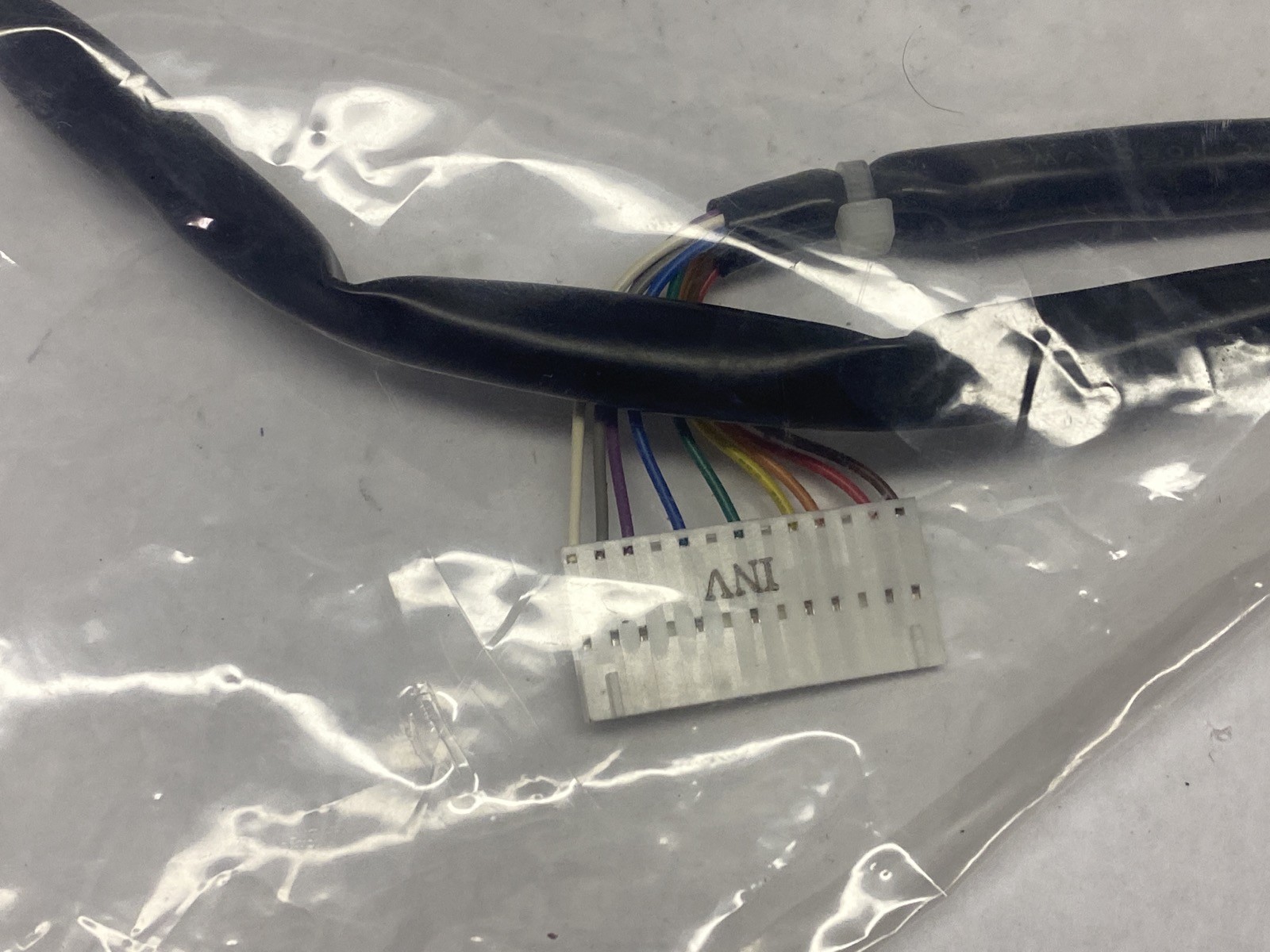 NEW Mitsubishi Electric 0.8m Long G198 OEM Replacement Cable J6200 MAQF400