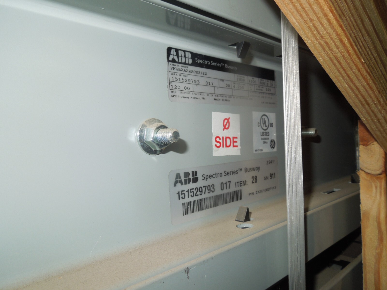 GE ABB Spectra Series P3HC16SLI10 1600A 3PH 3W 600V 10′ Plug In Copper 4.25 Bar