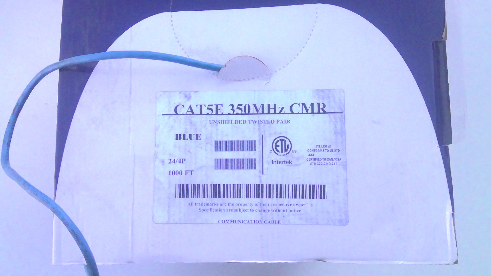 CAT5E 350MHz CMR unshielded twisted pair blue 1000 ft (DAMAGE BOX)
