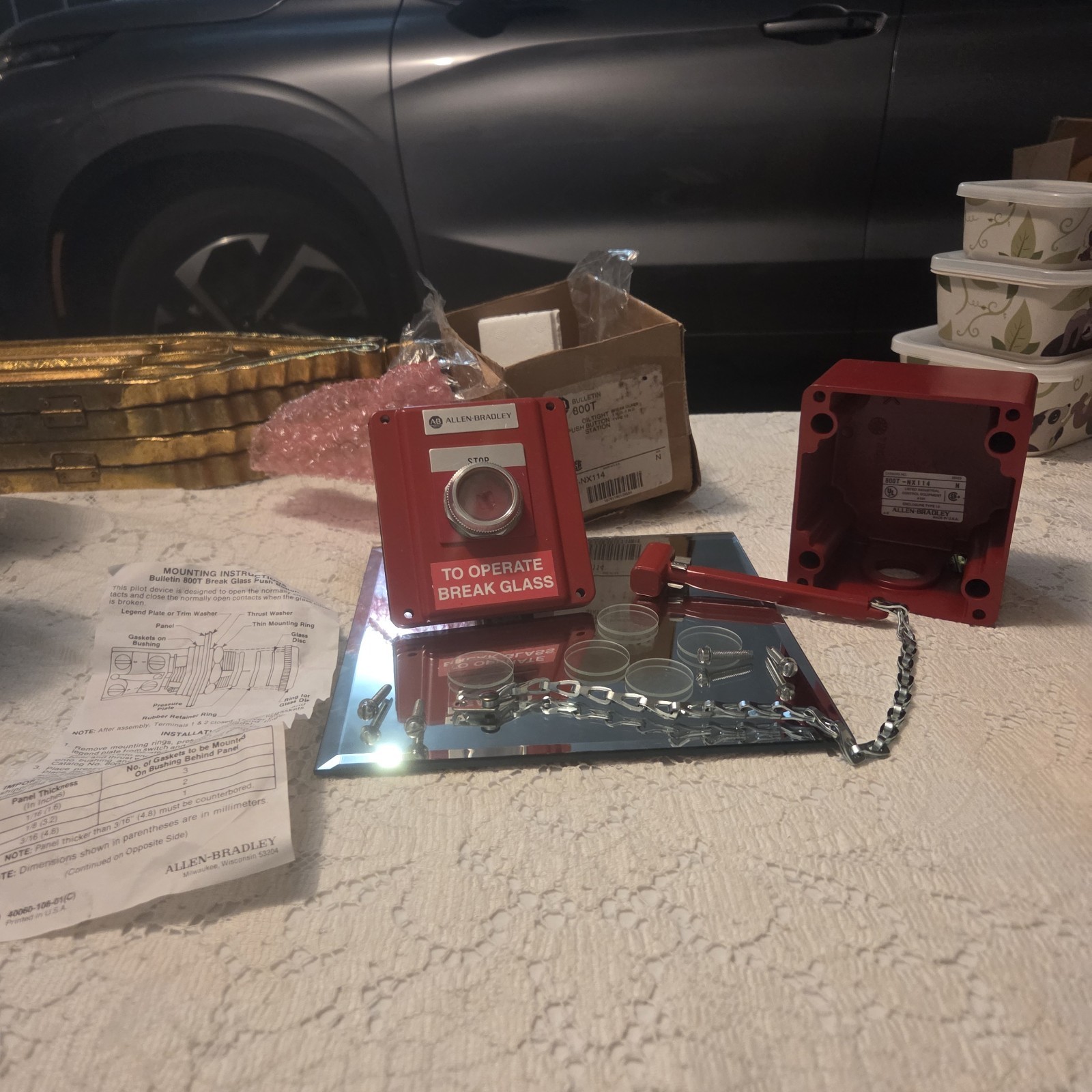 NIB Allen Bradley 800TNX114 Break Glass Emergency Stop Push Button Station Nos