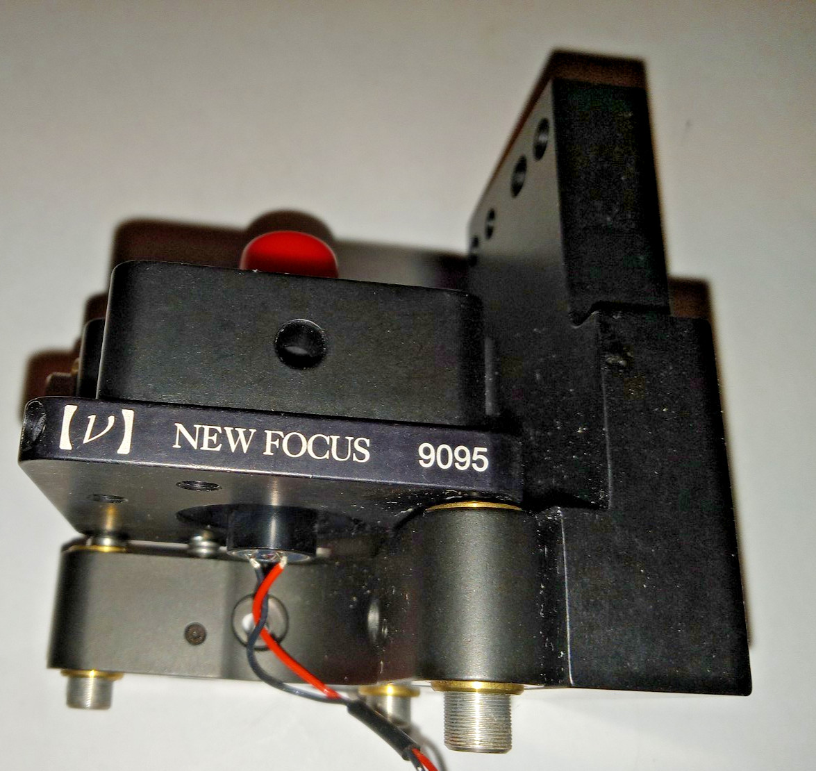 NEWPORT NEW FOCUS 9095 Five-Axis Fiber Launcher Flexure Design W/COHERENT LASER