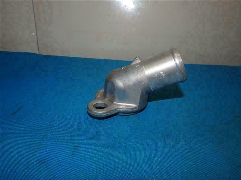Ford F6AE-8594-AC F6AE8594AC Thermostat Housing New
