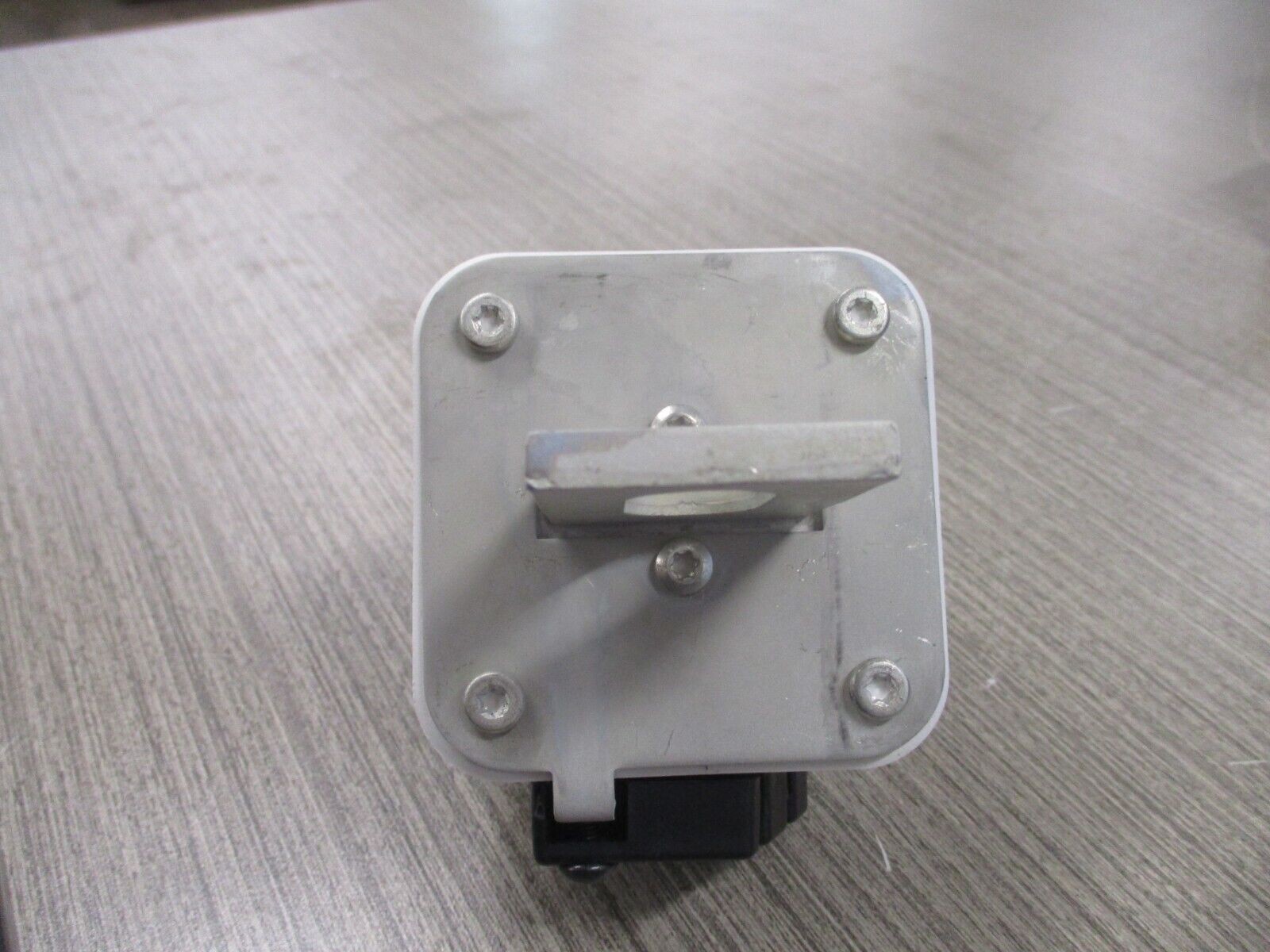 Cooper Bussmann Fuse 170M6667-G 1400A 690V New Surplus