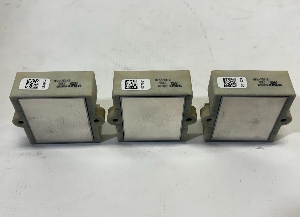 (LOT OF 3) EBG UFX-750/2 12RJ Ultra High Power Thick Film Resistor 750W 12 Ohm
