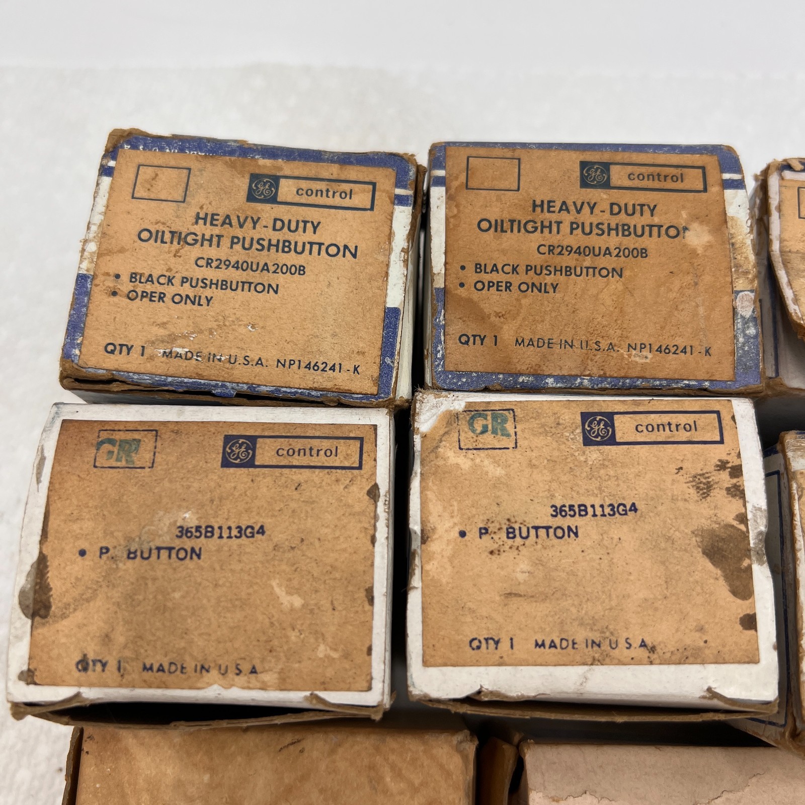 LOT 10 NEW NOS GE Pushbutton Units CR2940UA200B 365B113G4 CR2940UA200C 365B113G2