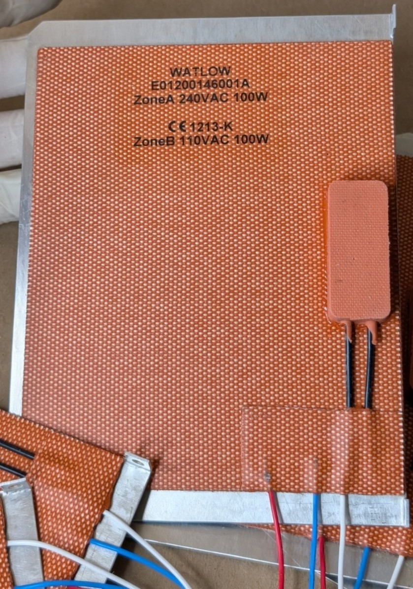 Watlow E01200146001A Silicone Heater Pad 200W Dual Zone 240V 110V Plate