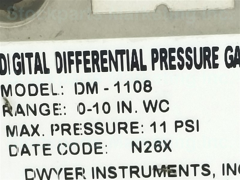 Dwyer DM-1108 DM1108 Digital Differential Pressure Gauge AS IS Fast Shipping