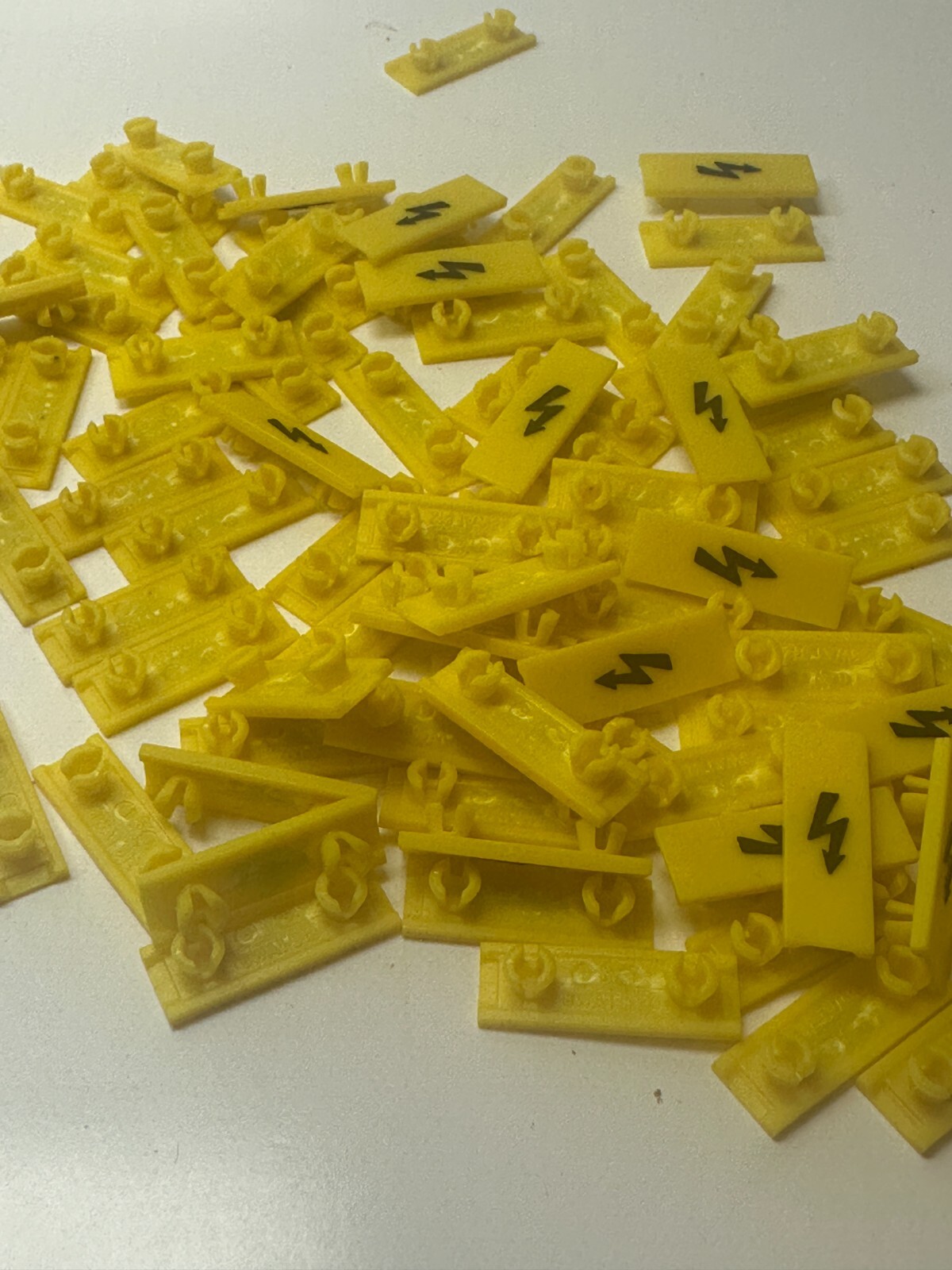 Siemens 8WA1-812 Screw Terminal Covers w Lightning Symbol Yellow 10mm (Lot of 49