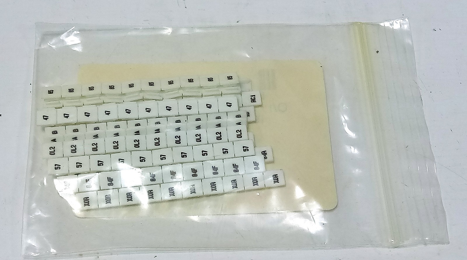 Altech Corp MT8903.3 MT2 Custom I/O Vertical Marking Tags