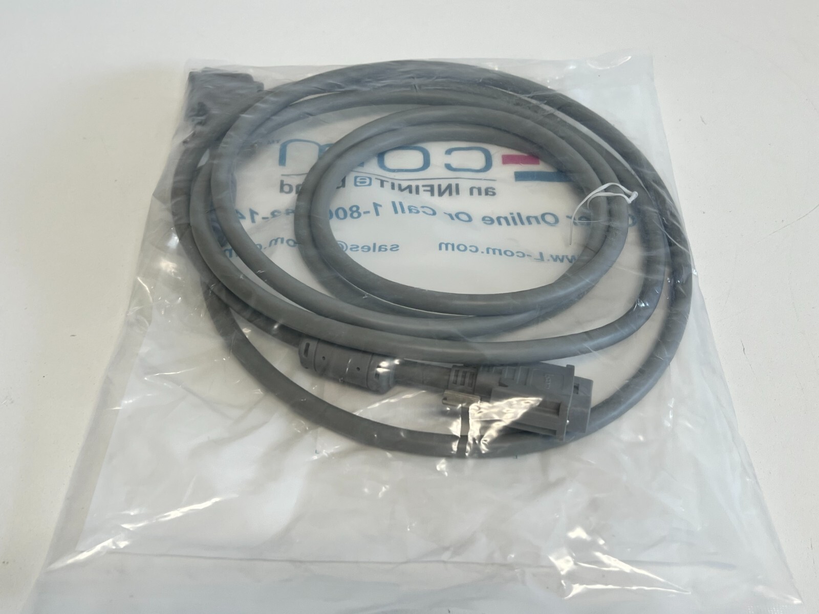 F9: Afinity / L-COM CTLDVI-DL-MM-10 – AUDIO/VIDEO CABLE, 10FT, GREY