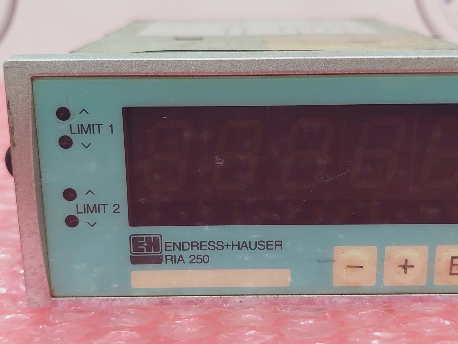 Endress + Hauser RIA250-A21R12 Process Indicator Controller RIA 250