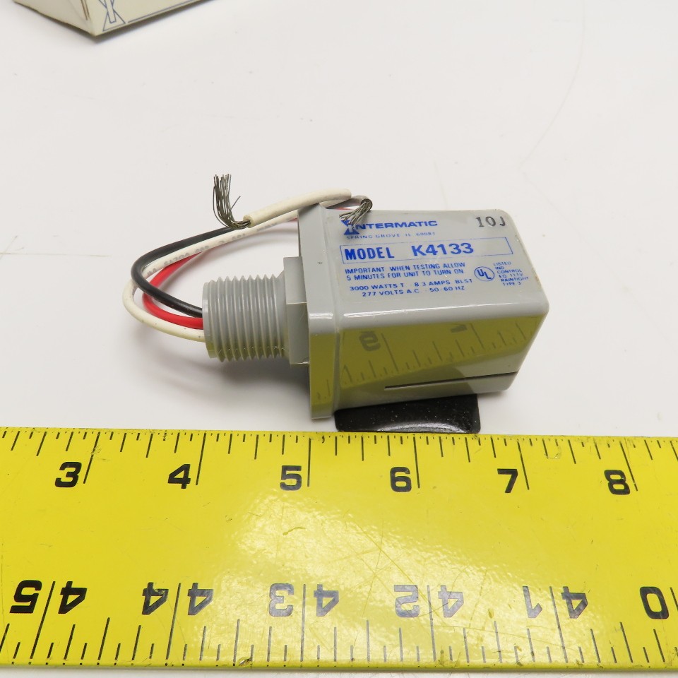 Intermatic K4133 2000W 277VAC 50/60Hz Photo Controller