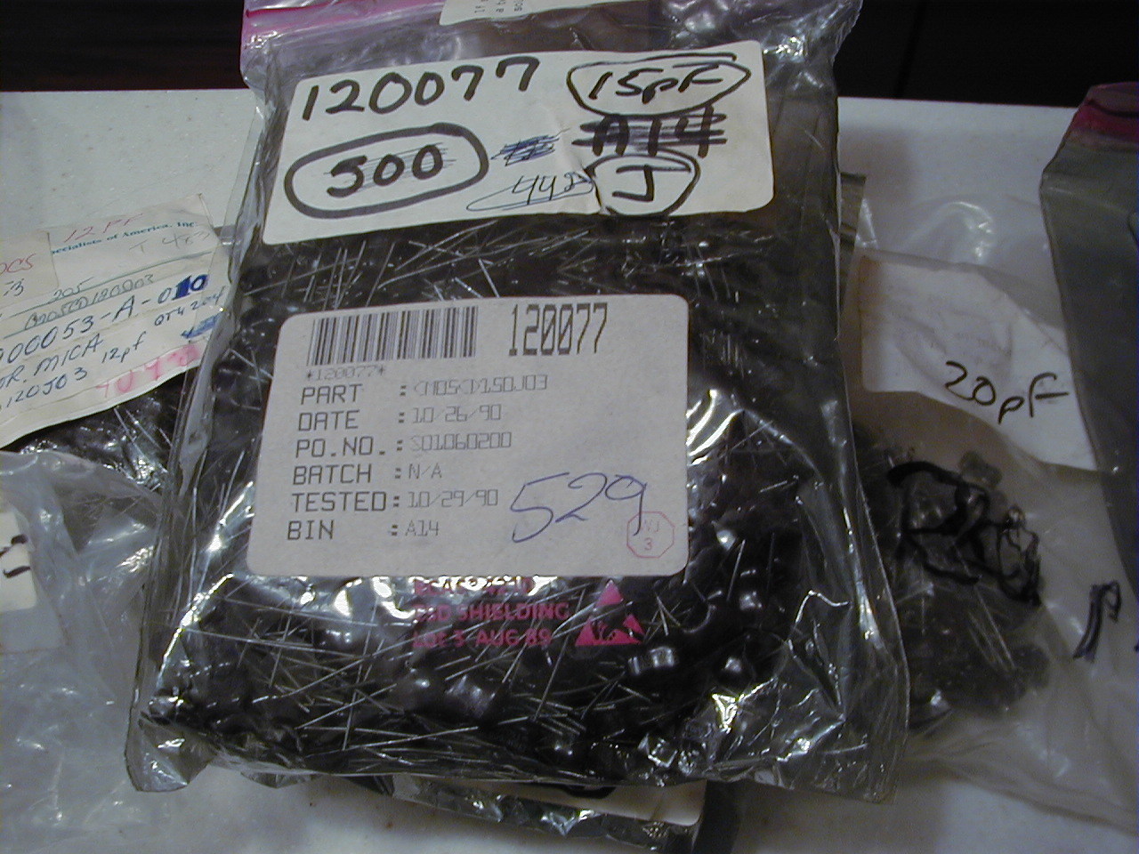 SILVER MICA caps,Ass’t , mix & match U choose 40 pcs. NOS 65 values, New Values