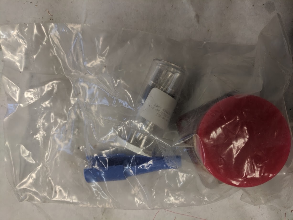 AMPHENOL MATRIX MS3452L32-17S BOX MOUNT RECEPTACLE MIL-DTL-5015 CONNECTOR KIT