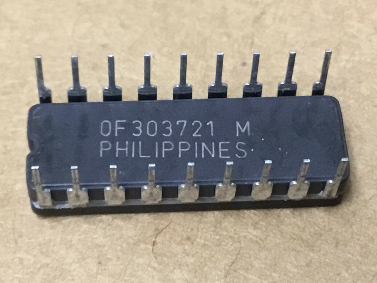 (1 PC) AD ADG528ATQ 8-Channel SGL Ended Multiplexer CDIP18