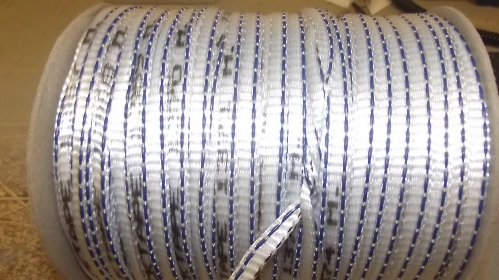 3/8″ x 1000′ 900# tensile polyester detectable pull tape, mule tape, webbing