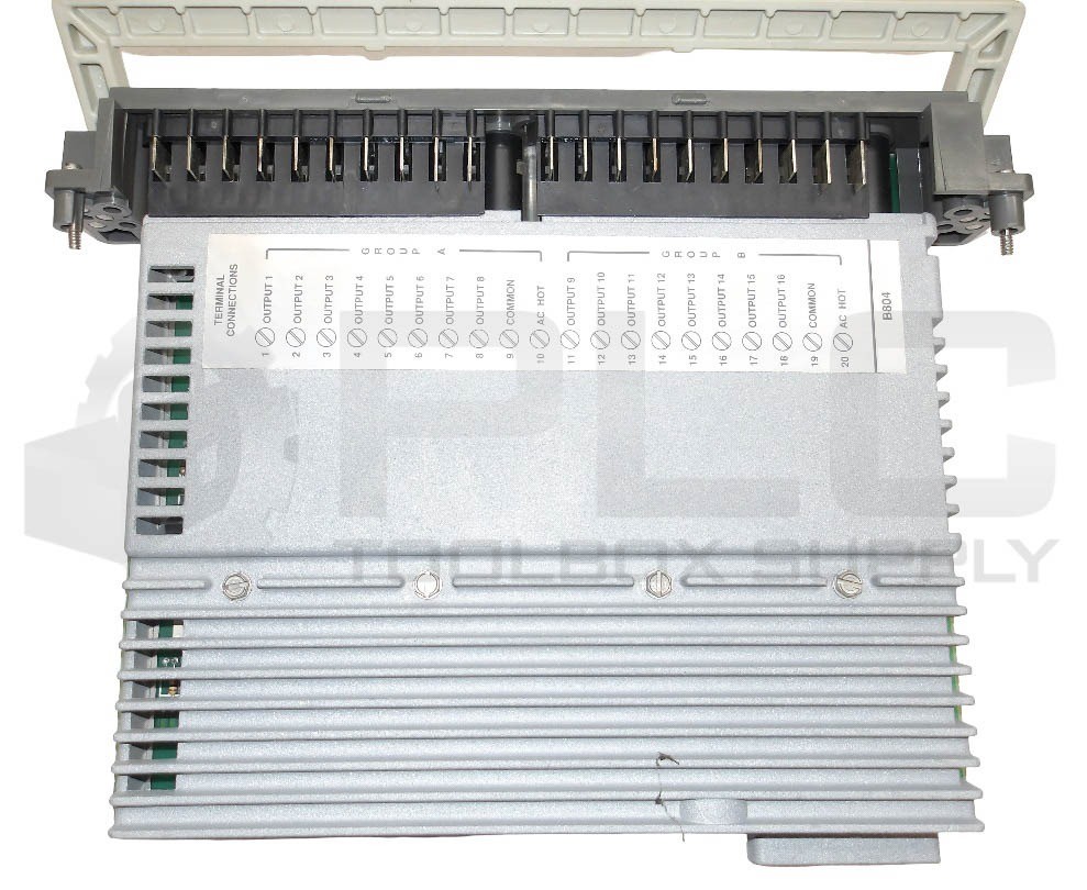 LOT OF 2 AEG MODICON AS-B804-016 OUTPUT MODULE 115V 16PT