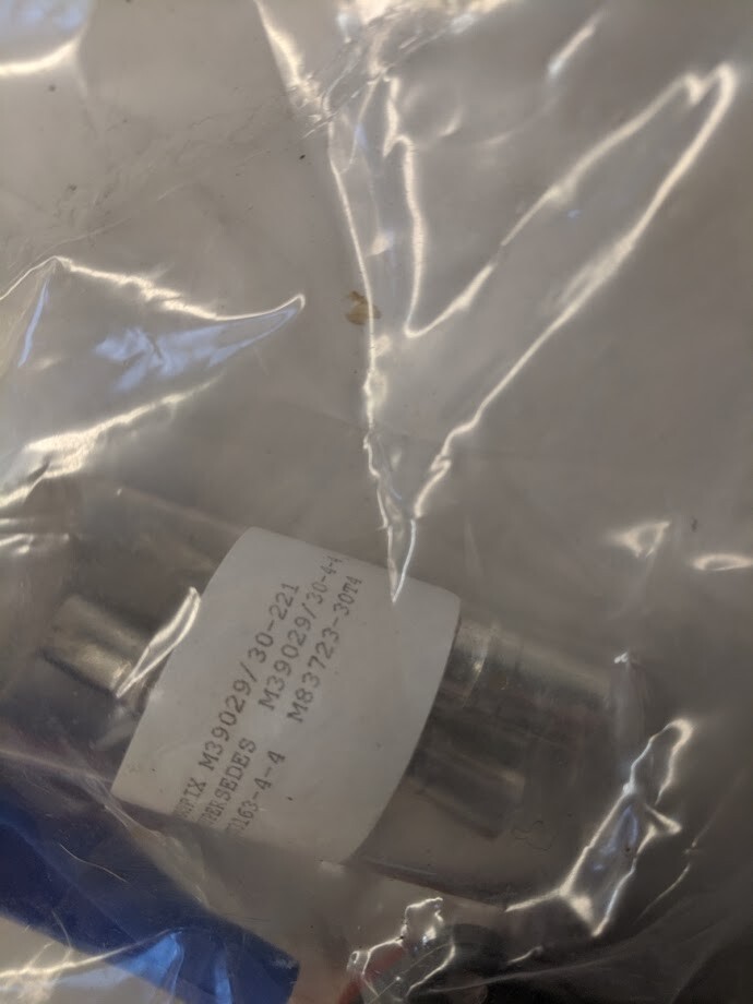 AMPHENOL MATRIX MS3452L32-17S BOX MOUNT RECEPTACLE MIL-DTL-5015 CONNECTOR KIT