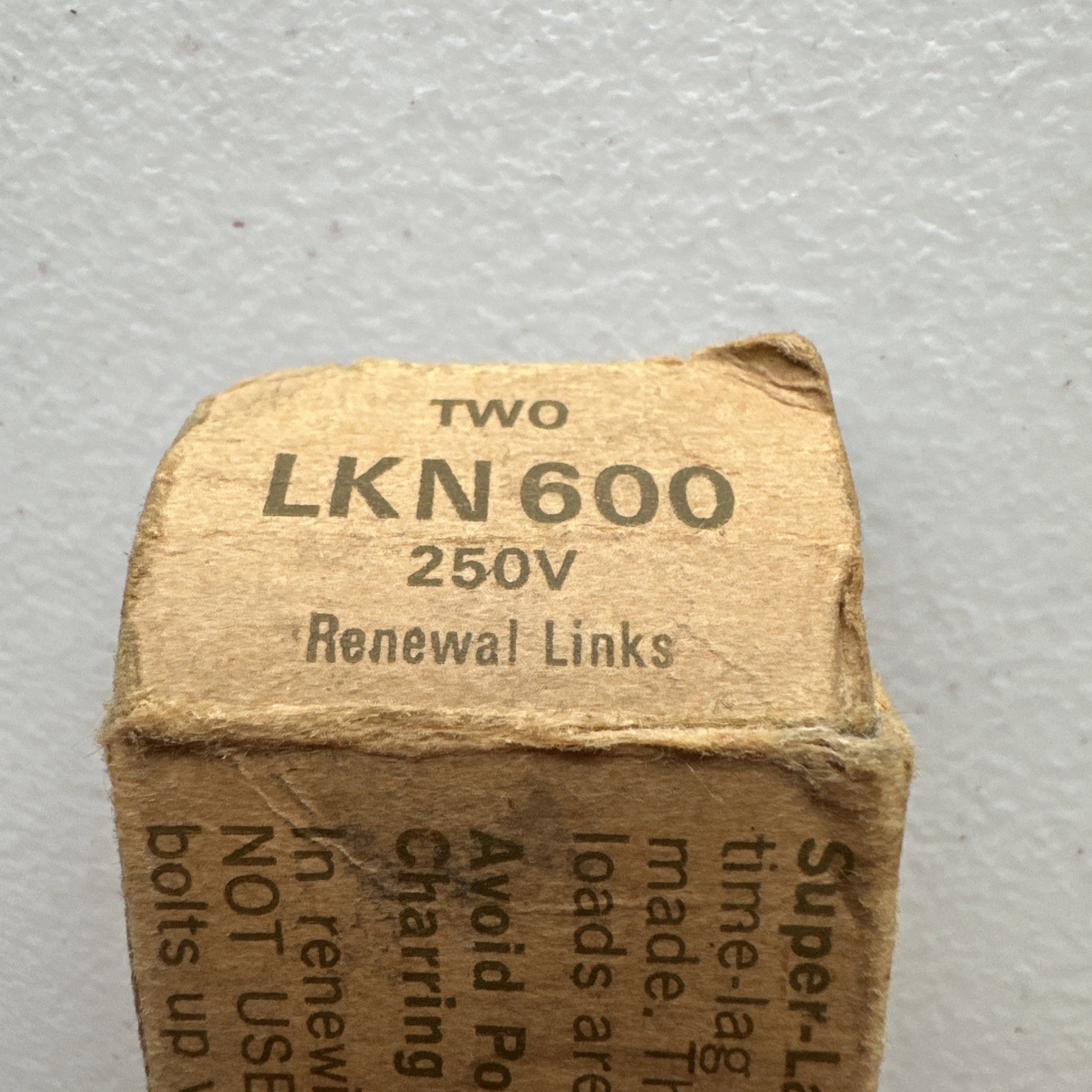 New 2 In Box. BUSS BUSSMAN SUPER-LAG RENEWAL LINKS LKN600 250V
