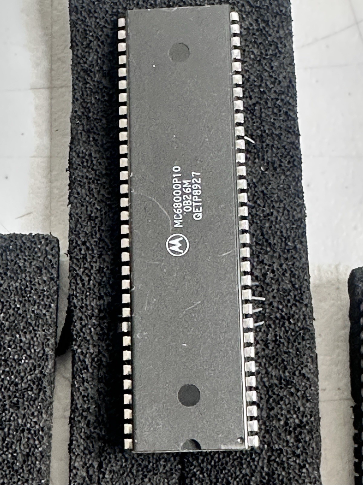 Collector Grade CPU Apple 1982 Custom ROM Vintage Computer Chip Set Untested