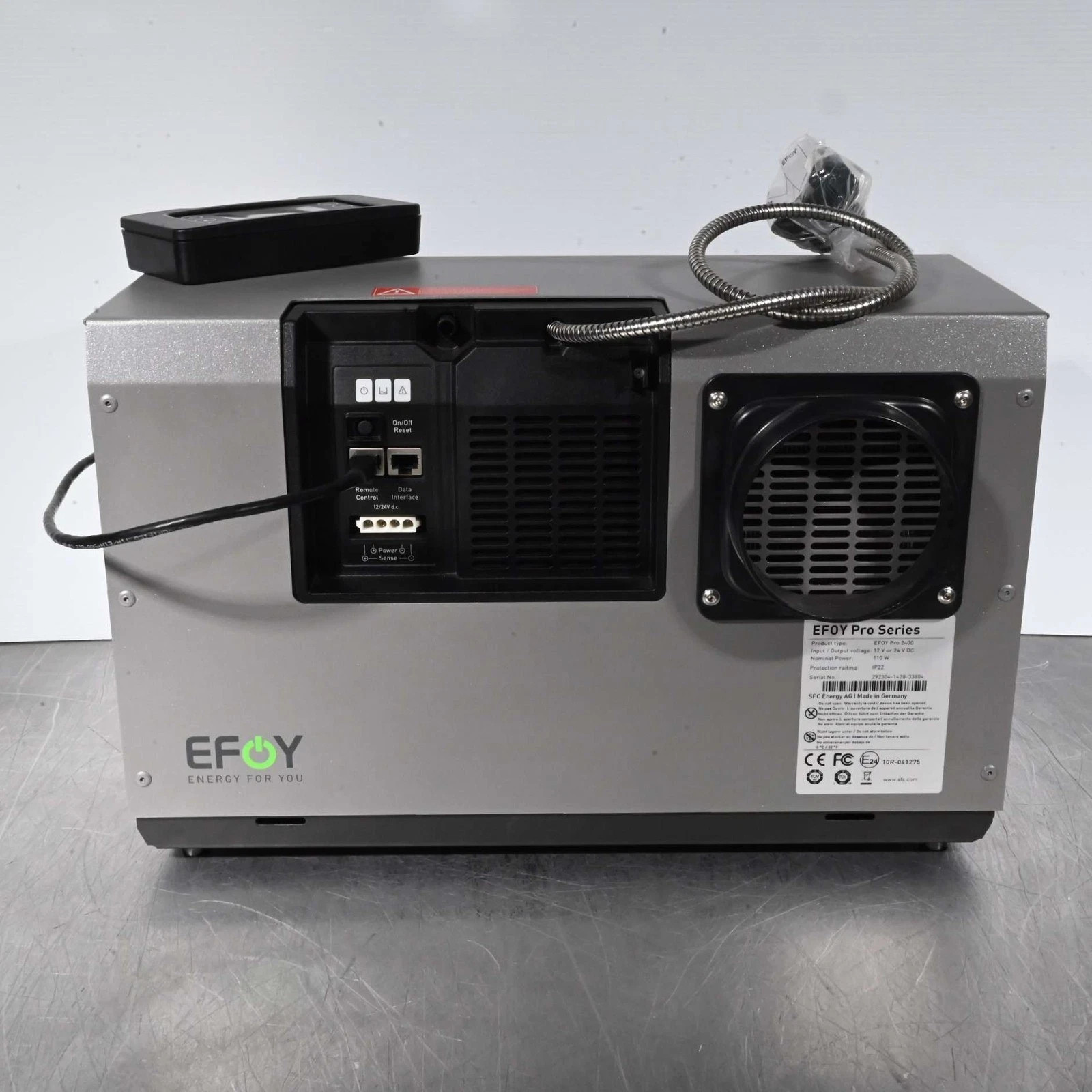 EFOY Pro 2400 110W Automatic Direct Methanol Fuel Cell w/Remote – Only 7 Hours