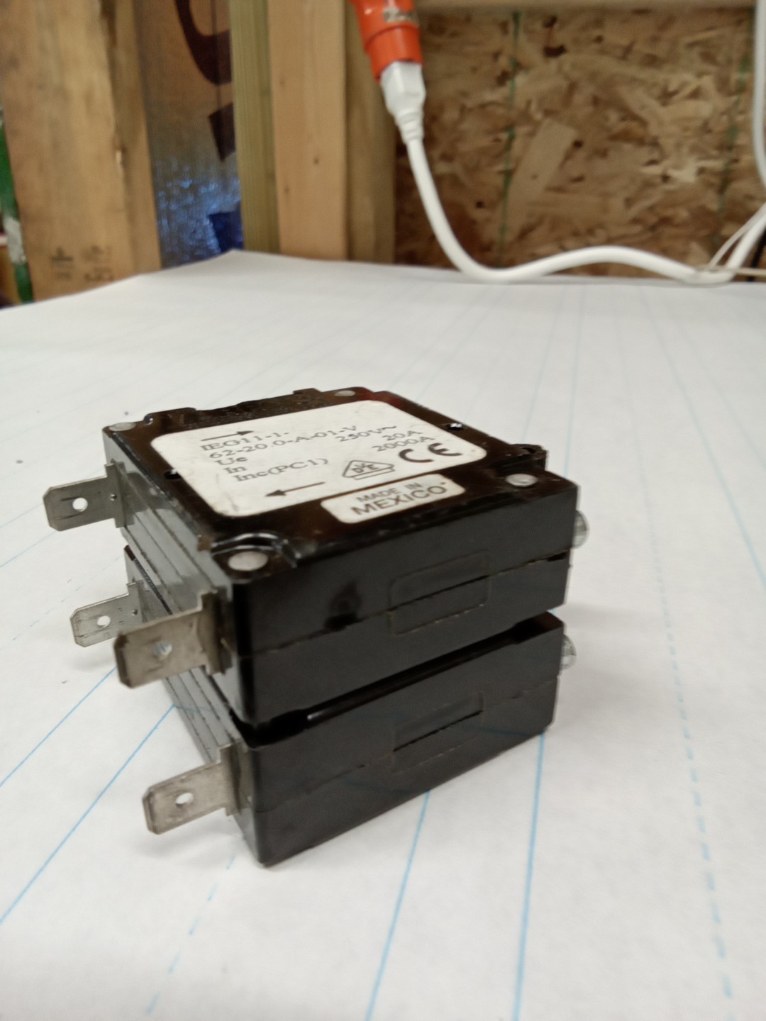 Airpax IEG11-1-62-20.0-01-V IEG1116220001V Circuit Protection