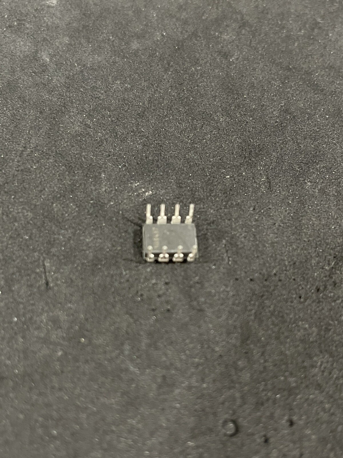 LT1363CN8 IC OP AMP SINGLE VOLTAGE FEEDBACK 8-PIN DIP LINEAR TECH (LOT OF 1)