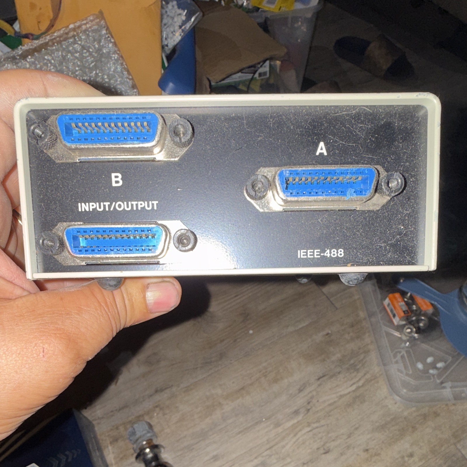 L-com IEEE-488 GPIB A/B Transfer Switch, 3-Port (A, B, Input/Output)