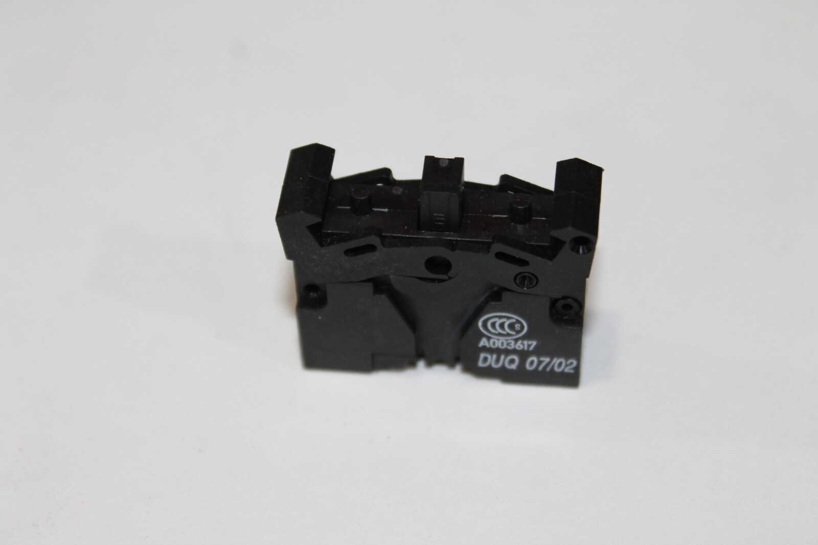 Siemens 3SB3 403-0B, Contact Block, Spring-Loaded Terminal