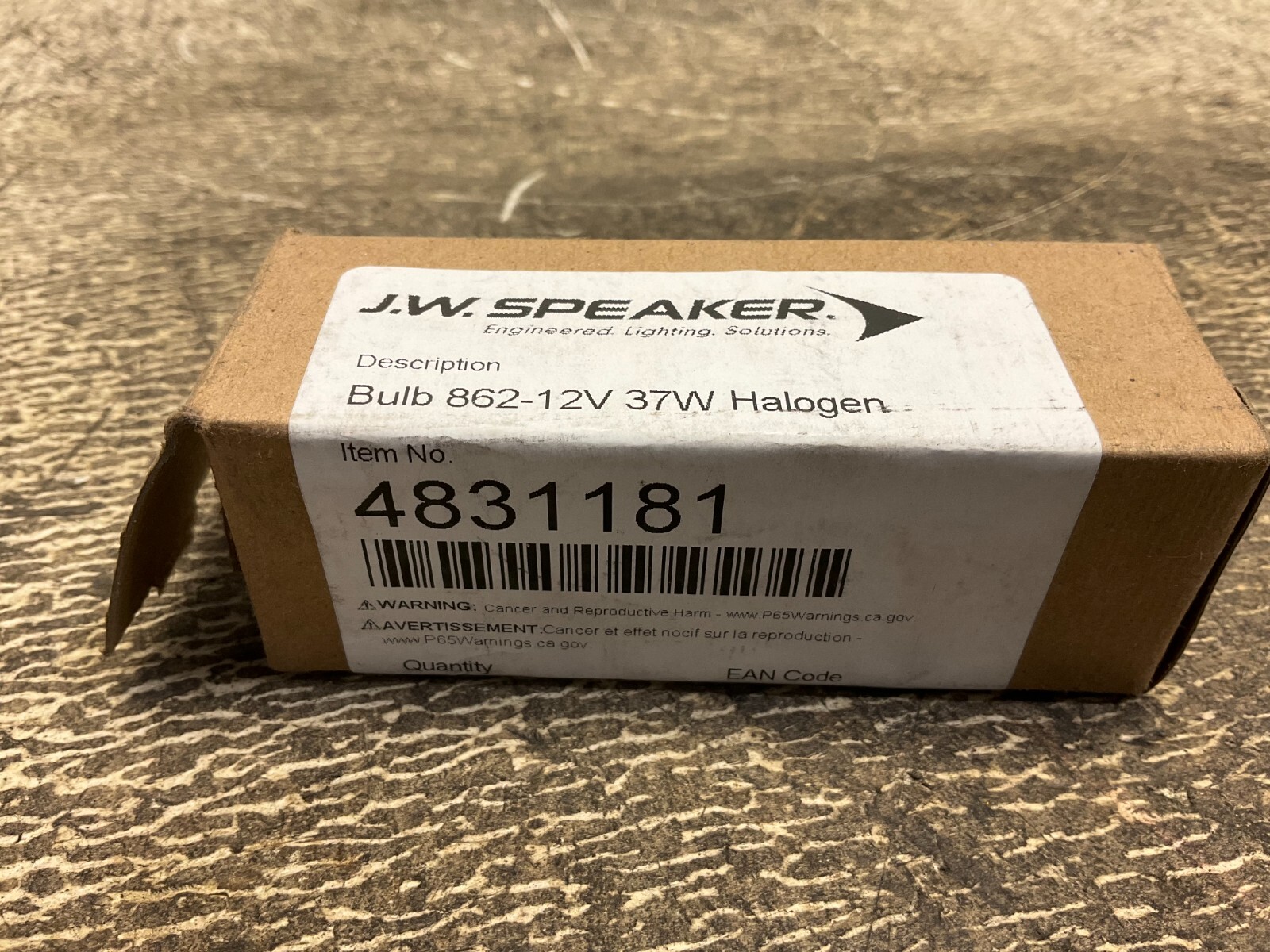 Ezgo Express Cushman Jacobsen 4831181 Halogen Bulb 12 V 37 W 862 New (TSC)