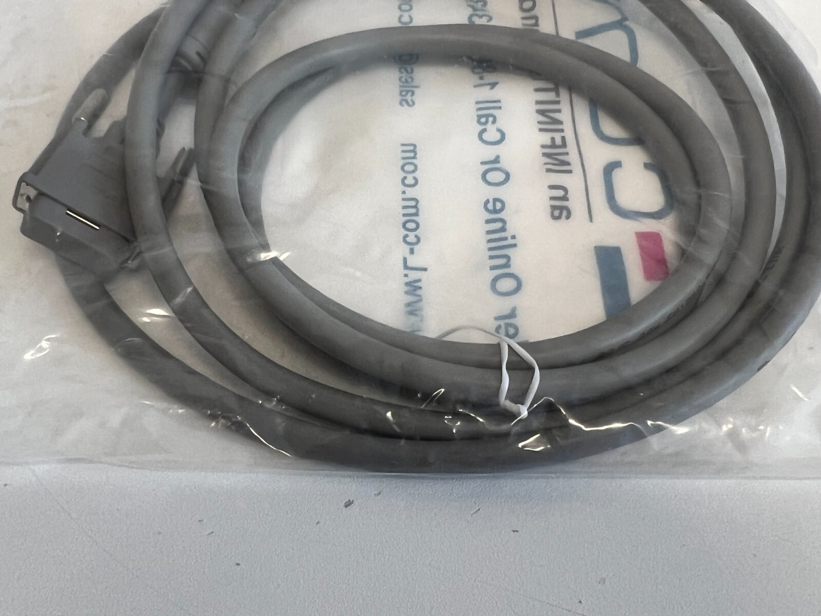 F9: Afinity / L-COM CTLDVI-DL-MM-10 – AUDIO/VIDEO CABLE, 10FT, GREY
