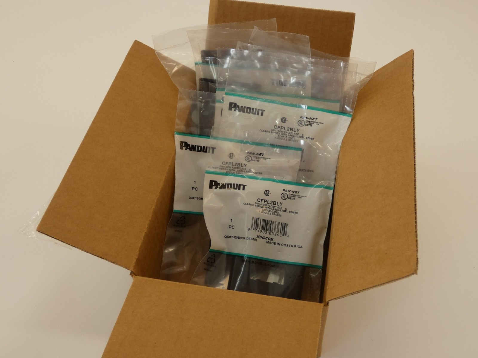 *Box of 9* Panduit CFPL2BLY Mini-COM Faceplate 2 Module Spaces – NEW Surplus!
