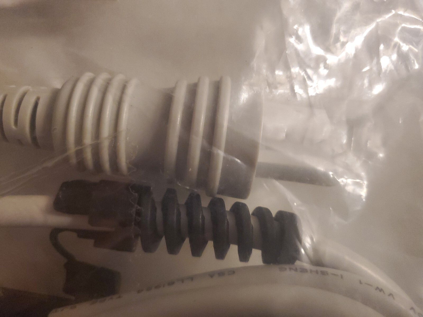 Power Cord 3 Prong (3×16 AWG 1.31 mm) CSA LL81924 type SJT 105° C Medical Grade