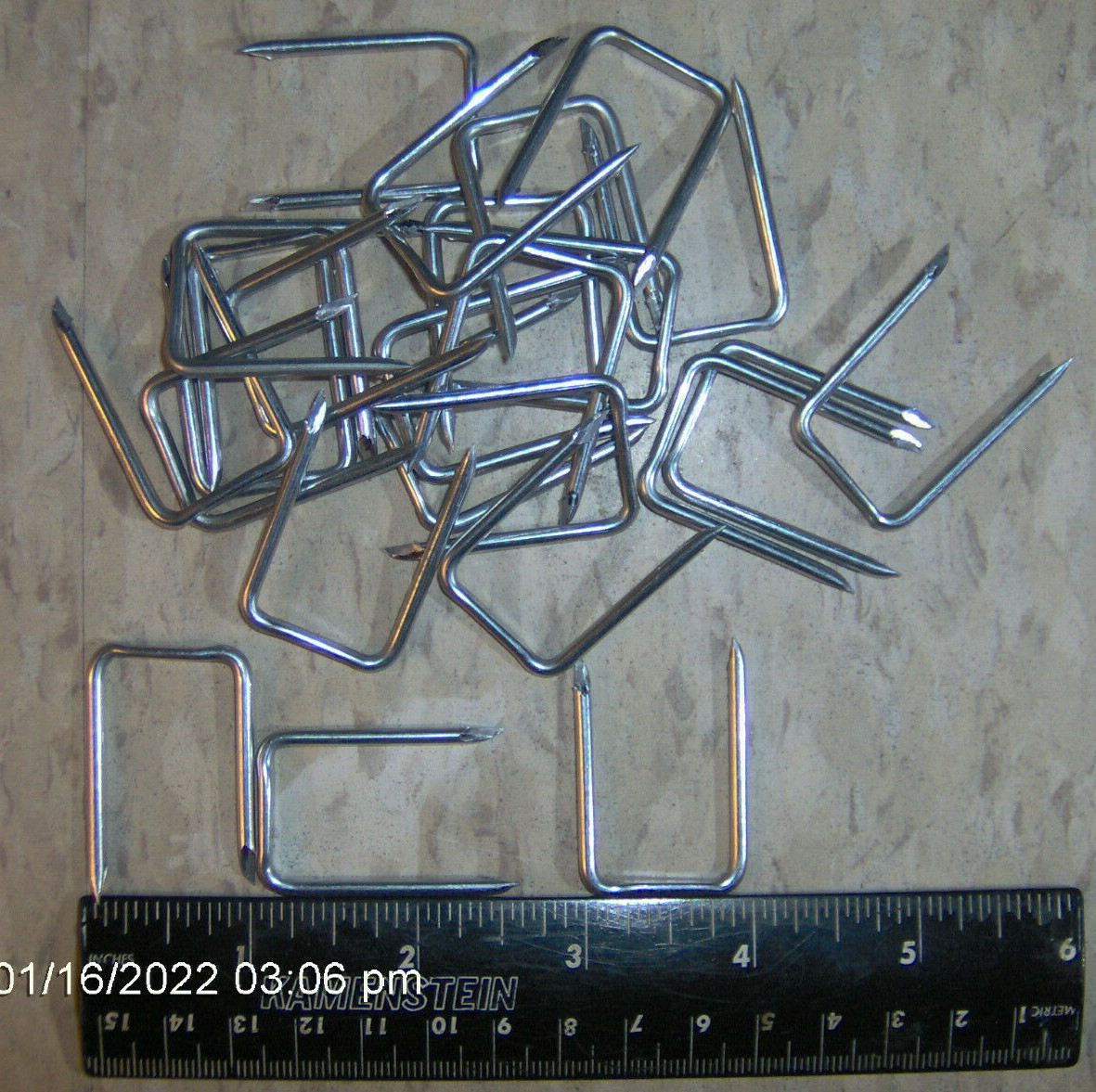 25 count 3/4″ x 1 3/8″ long Steel ELECTRIC SERVICE CABLE STAPLES 6-3 SEU King