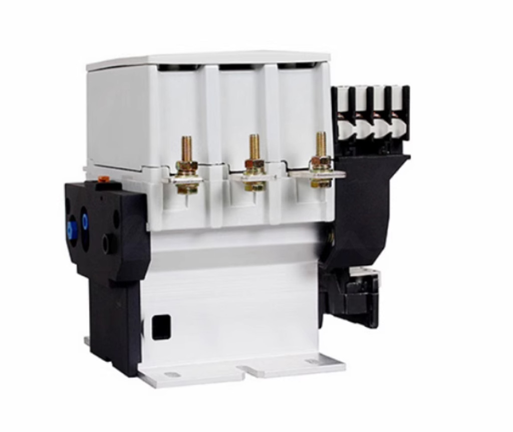 1PCS NEW FIT FOR NC2-150 220V AC Contactor
