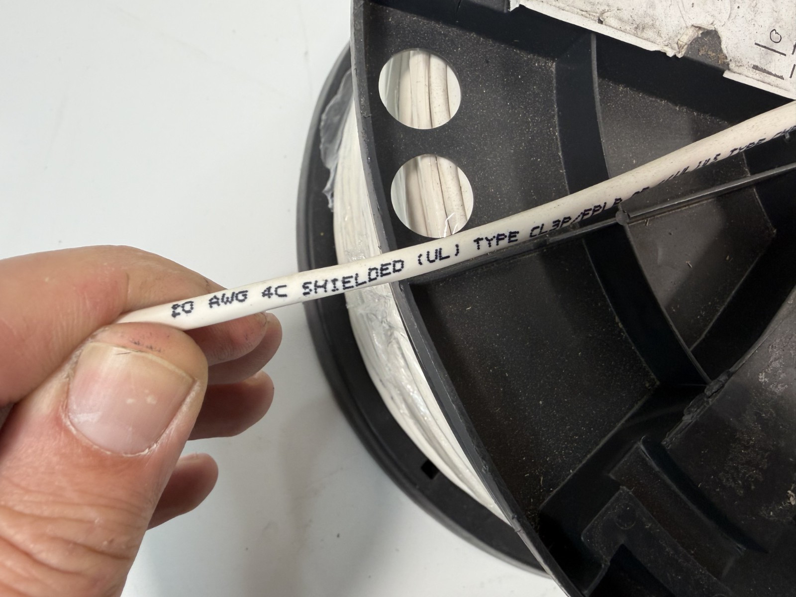 OmniCable G112004 1000ft Shielded OMNIPLEN Control Cable 20 AWG 4C CMP Plenum